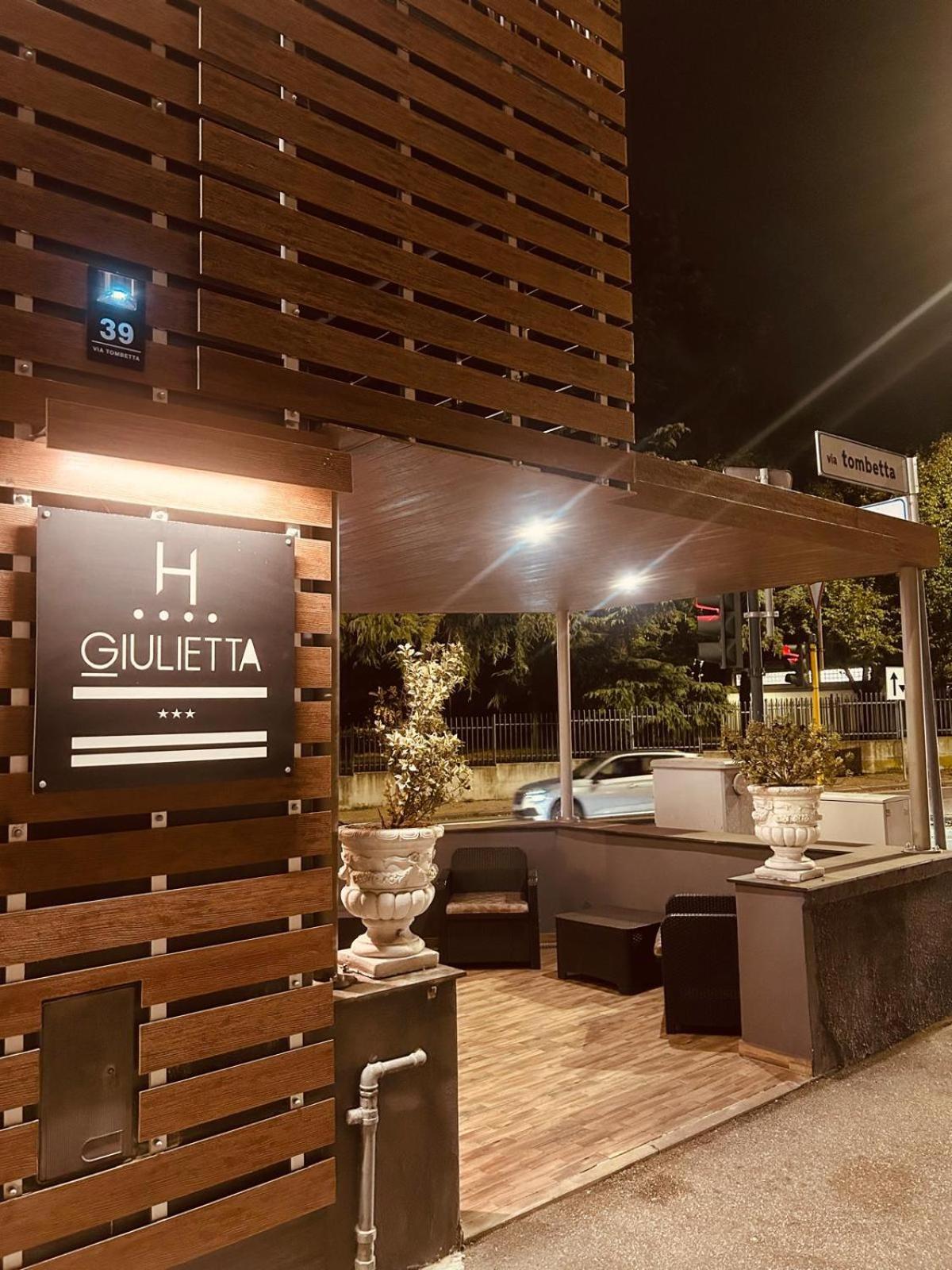 Hotel Giulietta Verona Bagian luar foto